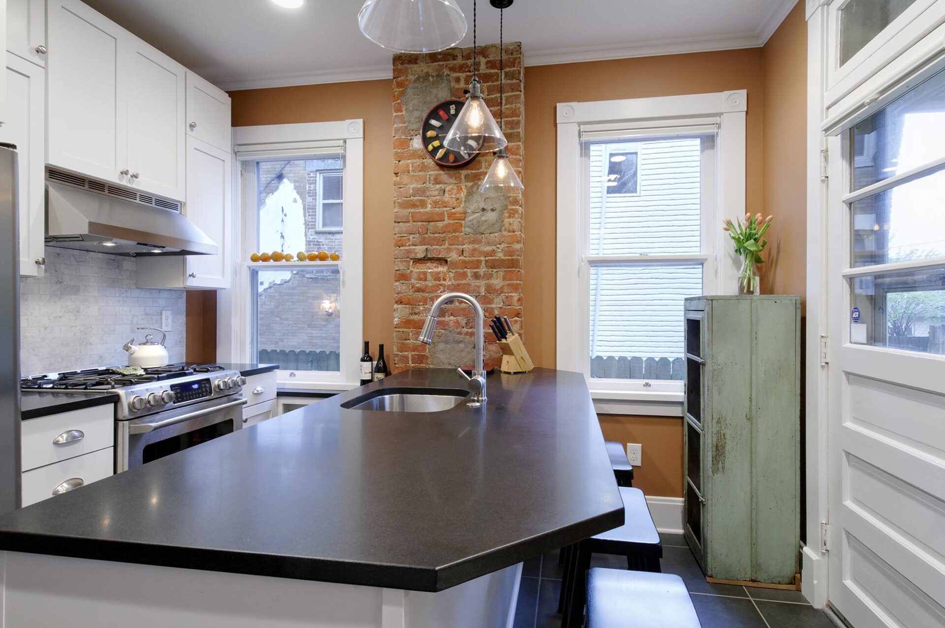 Kitchen, Columbus, Old Towne East, Dave Fox, Remodel, brick, marble tile, white cabinets, small kitchen, floating shelves