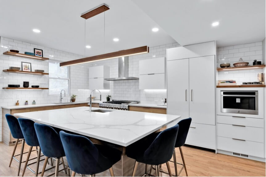 modern and luxurious hanging light fixture kitchen