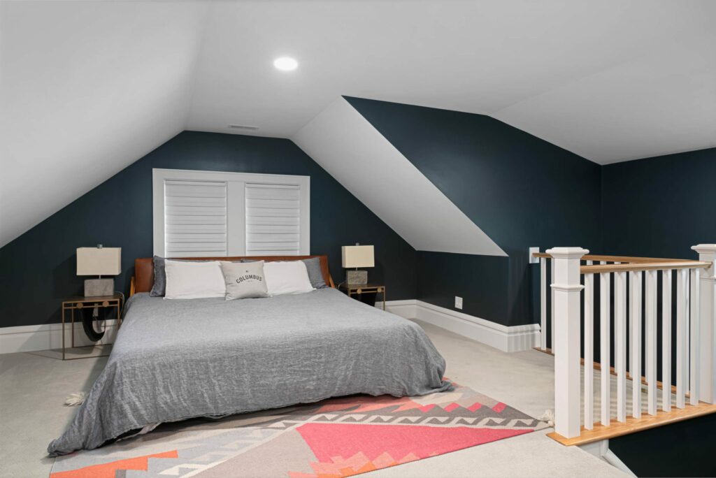 attic bedroom remodeling idea